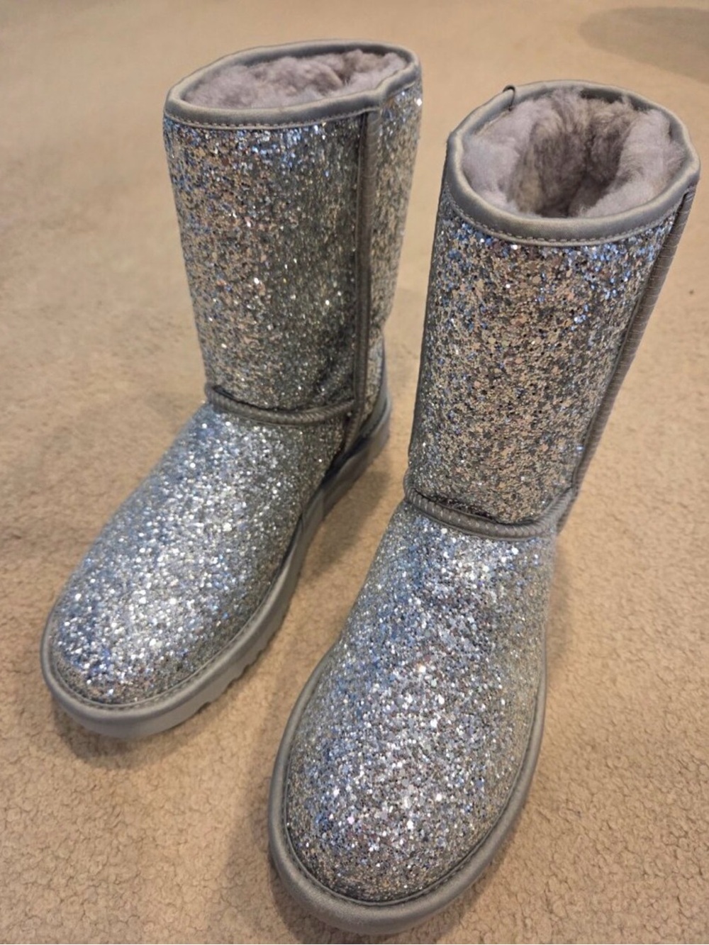Like NEW-UGG Silver Glitter Classic Short Boots